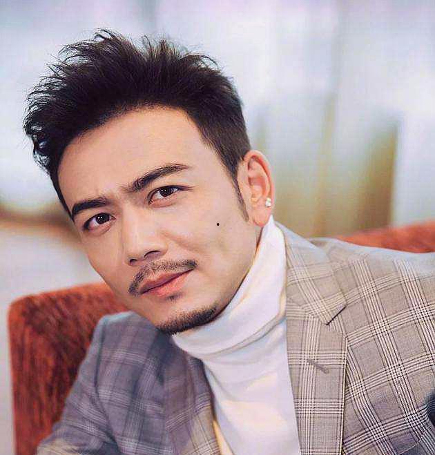 娱乐吃瓜郑恺小说,娱乐圈的甜蜜瓜田